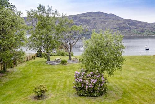 This photo about Harbour House shared on HyHotel.com