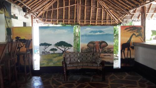 Bar/lounge, African Dream Cottages - Diani Beach in Mombasa Bar/lounge, African Dream Cottages - Diani Beach in Mombasa