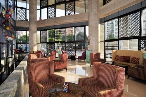 This photo about Howard Johnson Caida Plaza Shanghai shared on HyHotel.com