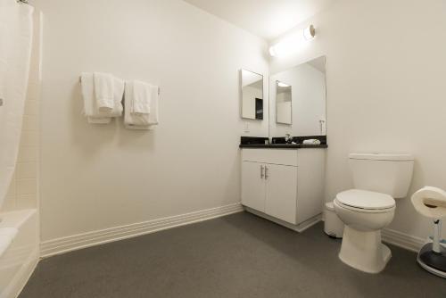 This photo about Bella Vista Apartment shared on HyHotel.com