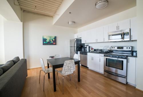 This photo about California Adventure Apartment shared on HyHotel.com