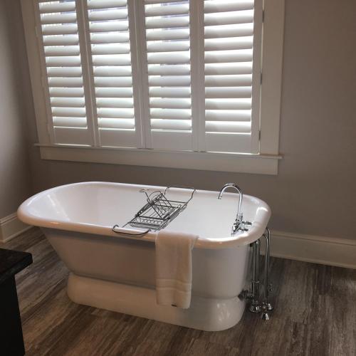 Talbott Tavern and Inn in Bardstown (KY) Talbott Tavern and Inn in Bardstown (KY)