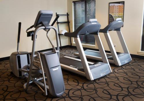 Фитнес зала, Aspen Suites Hotel Sitka in Ситка (Аляска) Фитнес зала, Aspen Suites Hotel Sitka in Ситка (Аляска)