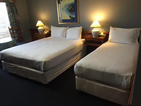 This photo about Clifton Motel & Grittleton Lodge shared on HyHotel.com