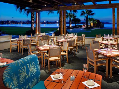 Restaurant, Catamaran Resort Hotel and Spa in Pacific Beach Restaurant, Catamaran Resort Hotel and Spa in Pacific Beach