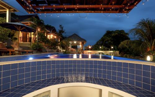 Bar/lounge, Nipah Pool Villas and Restaurant in Lombok Bar/lounge, Nipah Pool Villas and Restaurant in Lombok