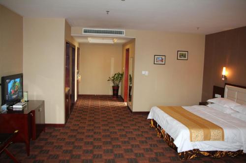 This photo about Xinjiang Wuyang Holiday Hotel shared on HyHotel.com