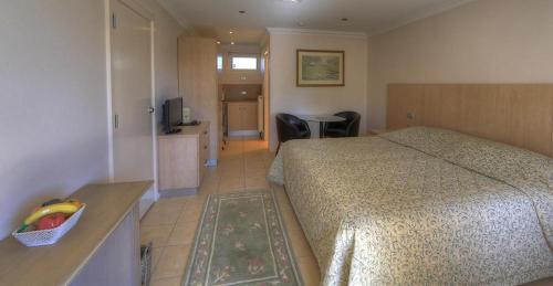 This photo about Cooma Motor Lodge Motel shared on HyHotel.com