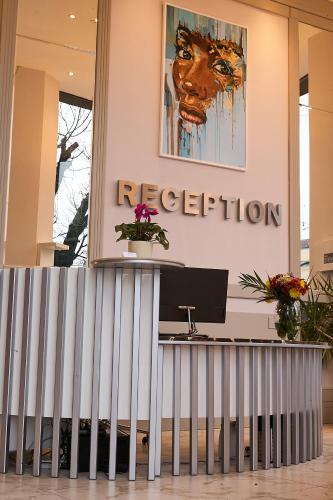 Зовнішній вигляд готелю, Hotel Lion Sofia in Софія Зовнішній вигляд готелю, Hotel Lion Sofia in Софія