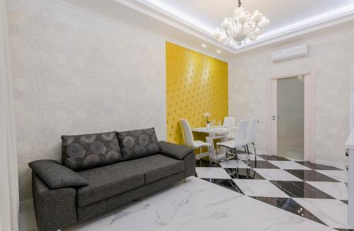 Natella Apartments at Pionerskaya 50/2 near ดิโว่ ออสโตรฟ Natella Apartments at Pionerskaya 50/2 near ดิโว่ ออสโตรฟ
