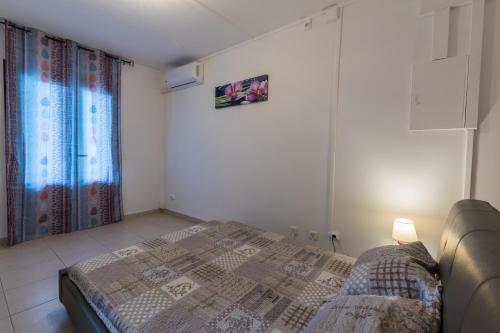 This photo about Le Bon Spot Appartements Saint-Denis shared on HyHotel.com