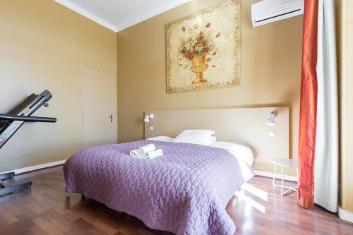 This photo about VIP apartment shared on HyHotel.com