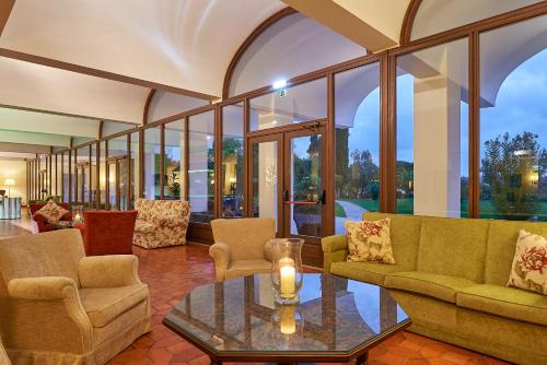 Банкетний зал, Penina Hotel & Golf Resort in Алвор Банкетний зал, Penina Hotel & Golf Resort in Алвор