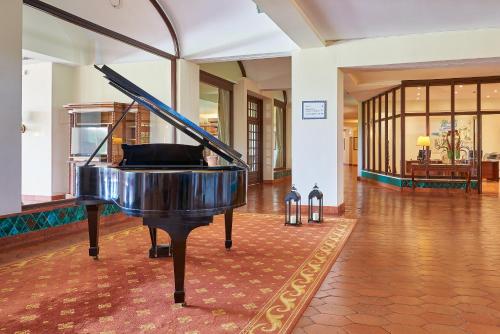 ห้องส่วนกลางสำหรับนั่งเล่น/ดูทีวี, Penina Hotel & Golf Resort in อัลวอร์ ห้องส่วนกลางสำหรับนั่งเล่น/ดูทีวี, Penina Hotel & Golf Resort in อัลวอร์