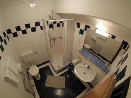 Bathroom, CenterCourt Hotel in Sankt Peter Bathroom, CenterCourt Hotel in Sankt Peter