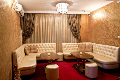 Паб/Коктейль-бар, Hotel Diamond in Казанлак Паб/Коктейль-бар, Hotel Diamond in Казанлак
