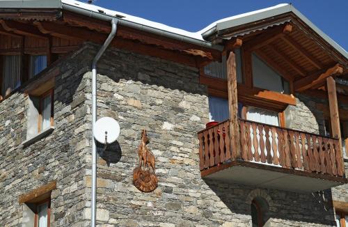 Entrance, Odalys Chalet Loutantin in Saint-Marcel Entrance, Odalys Chalet Loutantin in Saint-Marcel