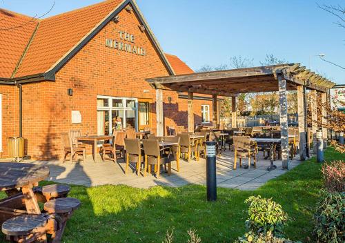 شرفة/ تراس, Mermaid, Ipswich by Marston's Inns in ايبسويتش شرفة/ تراس, Mermaid, Ipswich by Marston's Inns in ايبسويتش