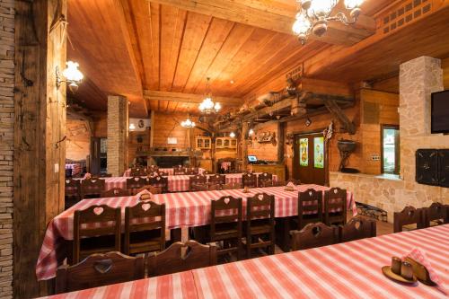مطعم, Ski & Wellness Residence Druzba in ديمانوفسكا دولينا مطعم, Ski & Wellness Residence Druzba in ديمانوفسكا دولينا