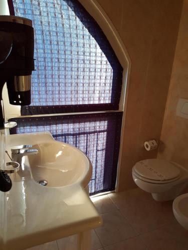 This photo about Hotel Le Cardinal shared on HyHotel.com