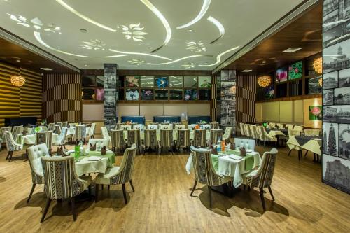 Banquet hall, Hotel Abika Elite in Ujjain Banquet hall, Hotel Abika Elite in Ujjain