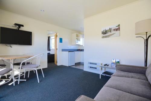 This photo about Cromwell Holiday Park shared on HyHotel.com