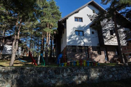 ملعب للأطفال, Vila Plamenac in Divcibare ملعب للأطفال, Vila Plamenac in Divcibare