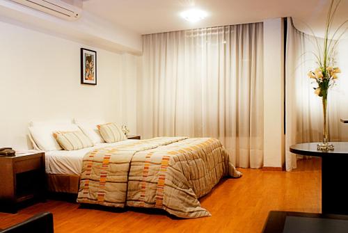 Urquiza Apart Hotel & Suites in Centro Urquiza Apart Hotel & Suites in Centro