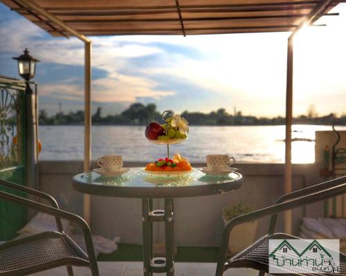 Baanthanam-nont near Wat Sangkhathan Baanthanam-nont near Wat Sangkhathan