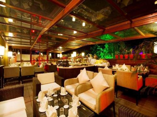 食べ物/飲み物, ザ ファーン レジデンシー、チャンディーガル (The Fern Residency, Chandigarh) in チャンディガル 食べ物/飲み物, ザ ファーン レジデンシー、チャンディーガル (The Fern Residency, Chandigarh) in チャンディガル