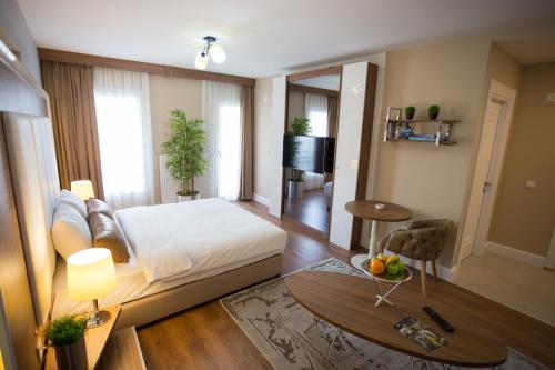 This photo about Aroyal Suites Hotel shared on HyHotel.com