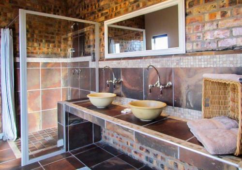 This photo about Golfer's Retreat shared on HyHotel.com