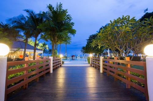 Surrounding environment, Novotel Rayong Rim Pae Resort in Rayong Surrounding environment, Novotel Rayong Rim Pae Resort in Rayong