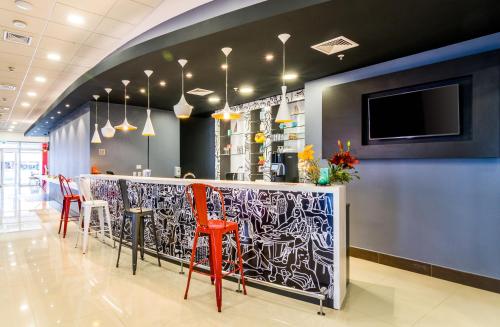 Εστιατόριο, ibis Puerto Montt in Puerto Montt Εστιατόριο, ibis Puerto Montt in Puerto Montt