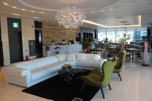 Geoje Artnouveau Suite Hotel in Geoje-si Geoje Artnouveau Suite Hotel in Geoje-si