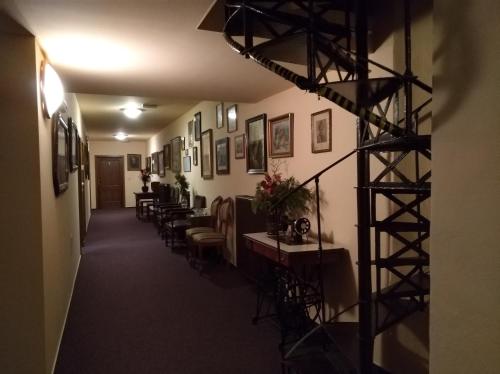 Guest House U Zamku in สลาตินานี Guest House U Zamku in สลาตินานี