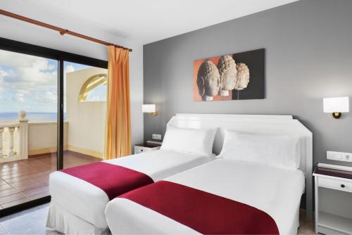 Elba Lucia Sport & Suite Hotel in Fuerteventura Elba Lucia Sport & Suite Hotel in Fuerteventura