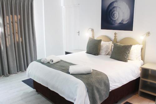Oceans Hotel in Mossel Bay Oceans Hotel in Mossel Bay