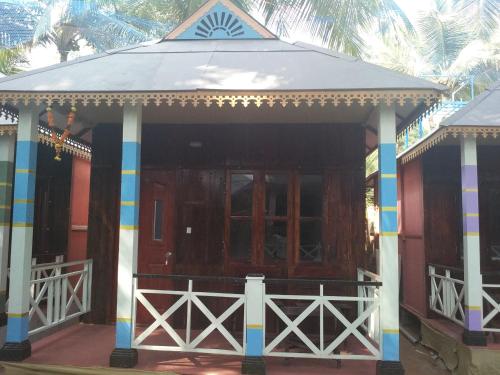 This photo about Golden Dreams shared on HyHotel.com