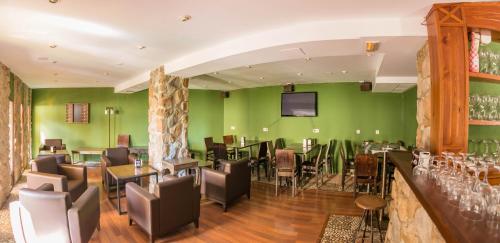 Pub/Lounge, Hotel Don Miguel near Arab fürdő Pub/Lounge, Hotel Don Miguel near Arab fürdő