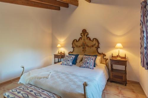 This photo about Son Niu Vell - La Hermossa shared on HyHotel.com