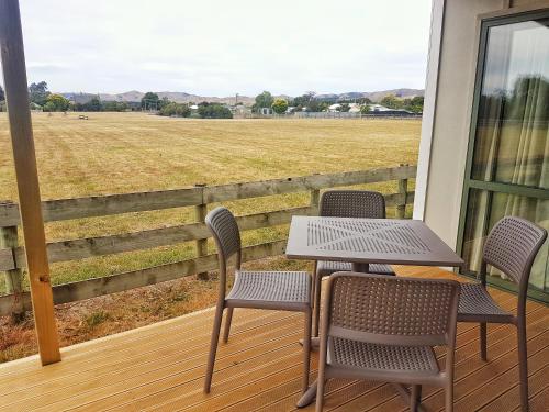 Martinborough TOP 10 Holiday Park in Martinborough Martinborough TOP 10 Holiday Park in Martinborough
