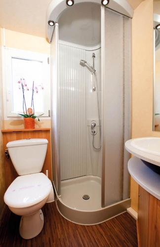 This photo about Vela Blu Camping Village shared on HyHotel.com