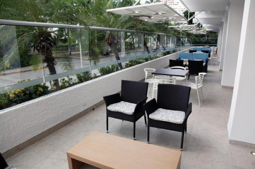 Pub/lounge, Blu Hotel by Tamaca in Santa Marta Pub/lounge, Blu Hotel by Tamaca in Santa Marta