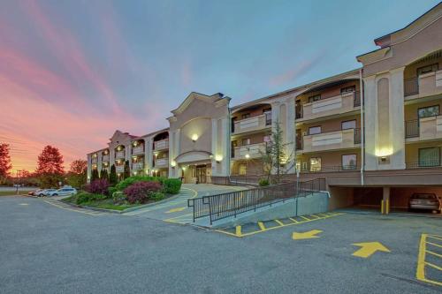 Travelodge by Wyndham Parsippany in Parsippany (NJ) Travelodge by Wyndham Parsippany in Parsippany (NJ)