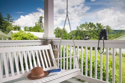 Балкон/терраса, Sugar Hill Inn in Шугар Хилл (Нью-Хэмпшир) Балкон/терраса, Sugar Hill Inn in Шугар Хилл (Нью-Хэмпшир)