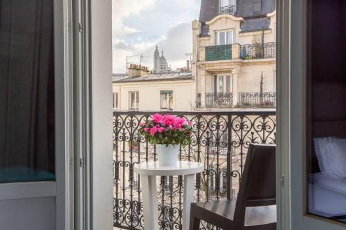 This photo about Prince Albert Montmartre shared on HyHotel.com
