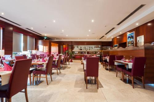 餐廳, 托斯卡納埃克斯酒店 (Exe Toscana) in 盧卡 餐廳, 托斯卡納埃克斯酒店 (Exe Toscana) in 盧卡