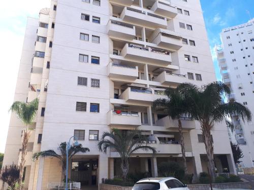 Entrada, Apartment 2 bedrooms Central Location in Ashdod Entrada, Apartment 2 bedrooms Central Location in Ashdod