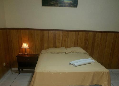 Külalistetuba, Hotel Manantiales El Salvador in San Salvador Külalistetuba, Hotel Manantiales El Salvador in San Salvador